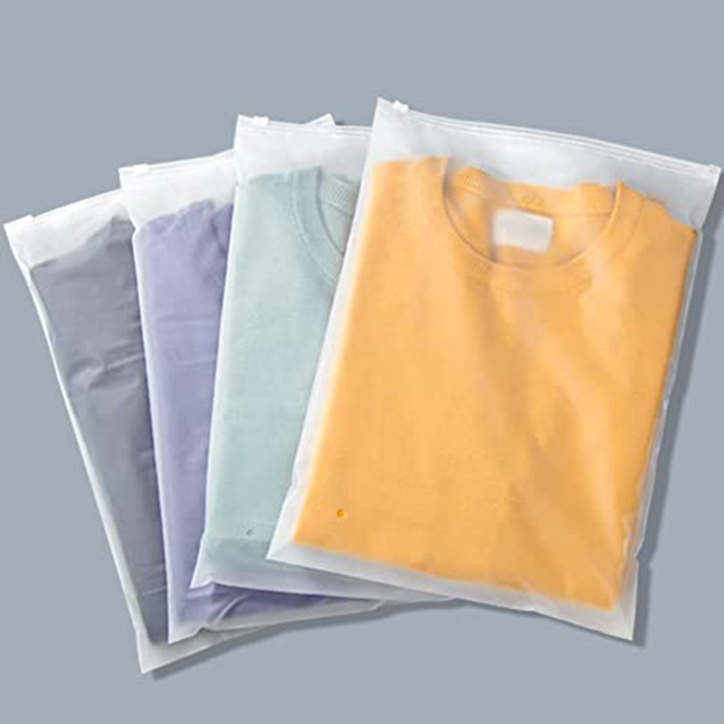 Biodegradable Frosted Zipper Bags for Clothing with Vent Holes (4)