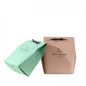 https://www.zxeco-packaging.com/brown-kraft-paper-gift-bags-bulk-with-twist-handle-paper-carrier-bags-product/